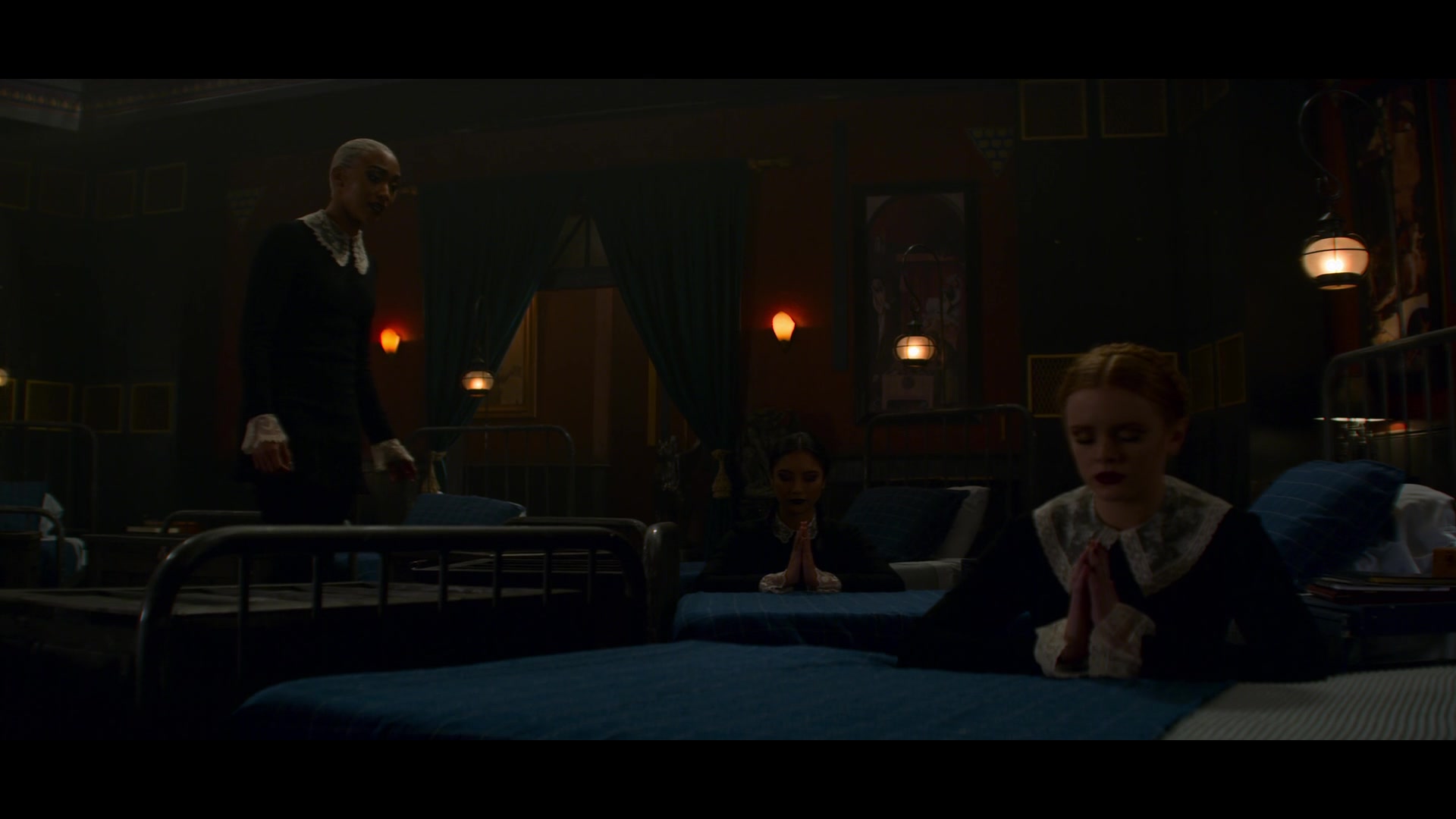 Chilling_Adventures_of_Sabrina_S02E09_iNTERNAL_1080p_ACN_000935.jpg