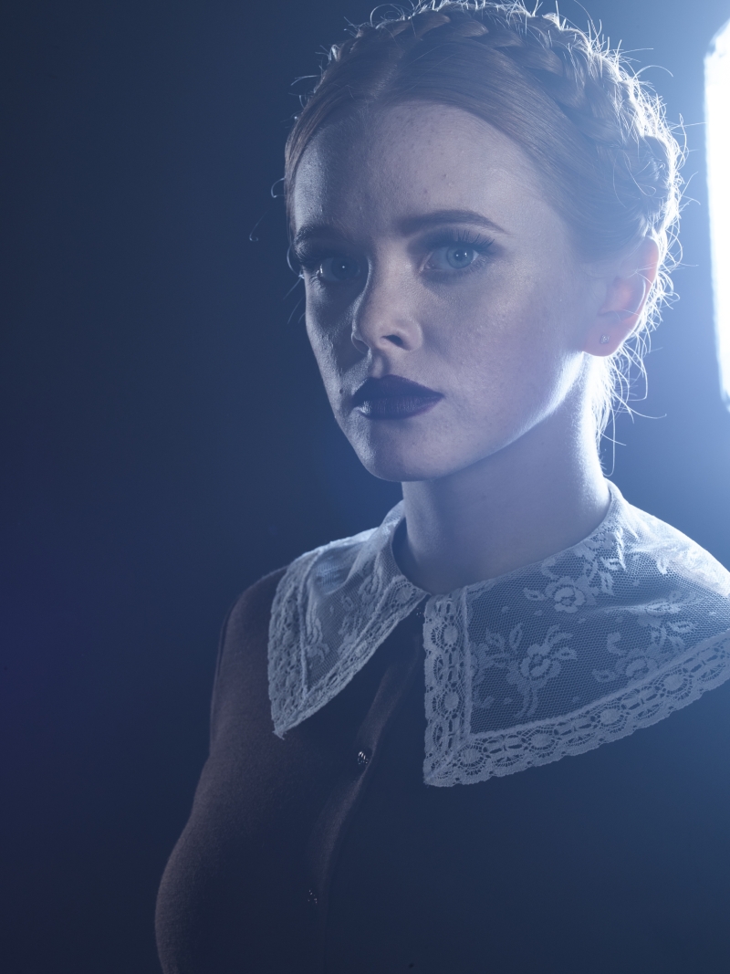 Click to view full size image
==============
CAOS_S1_Promoshoot_Set_ACN_283729.jpg CAOS_S1_Promoshoot_Set_ACN_283729.jpg